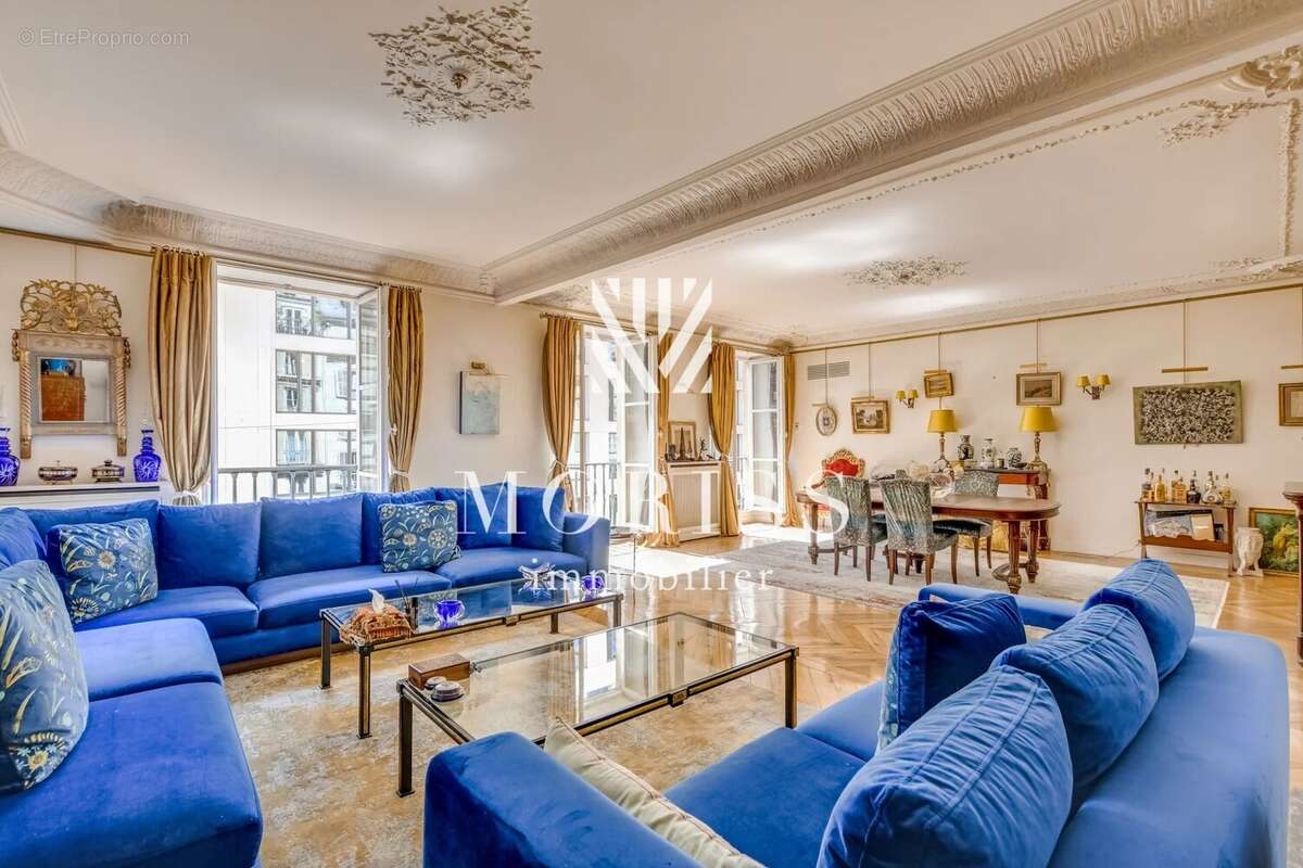 Appartement à PARIS-9E