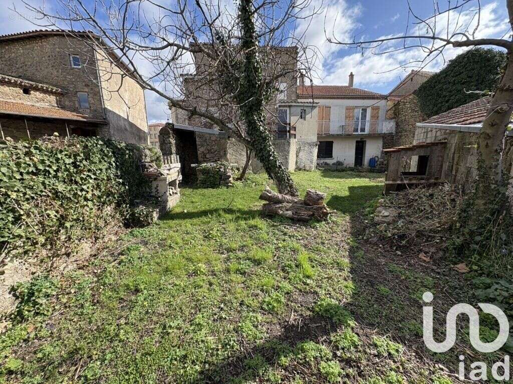 Maison 135 m² à Colombier-Le-Jeune  - photo 2