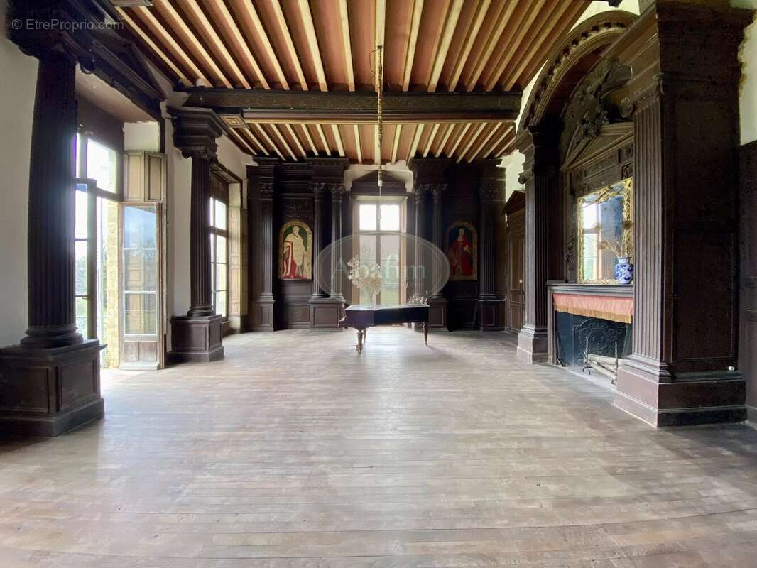 Maison à MIRANDE