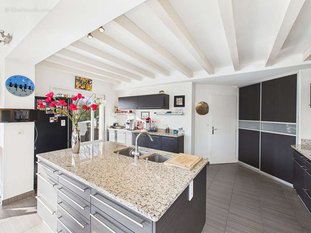 Maison à BOURG-LES-VALENCE