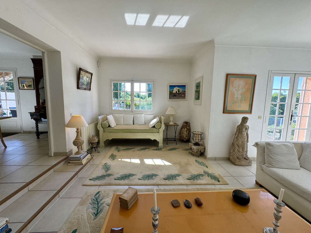 Maison à LA CROIX-VALMER