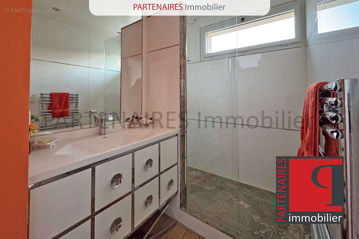 Maison à LE CHESNAY