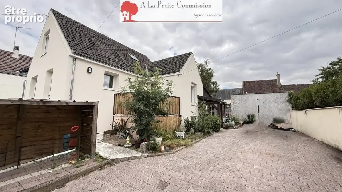 À vendre   a la petite commission   champhol - photo 1
