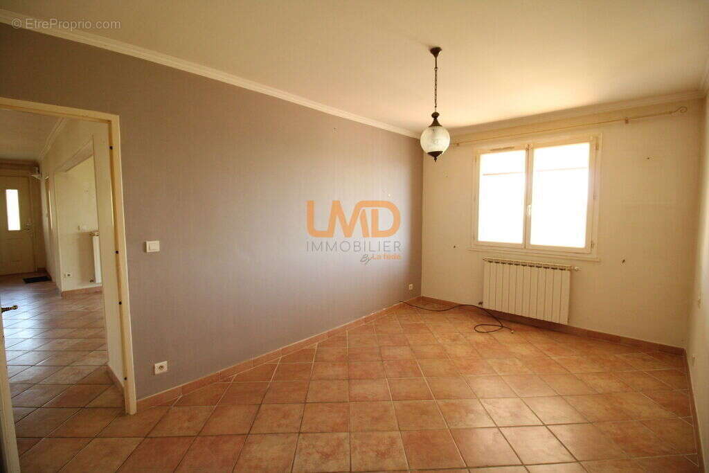 Grande maison avec 2 gîtes indépendants – Piscine - photo 12