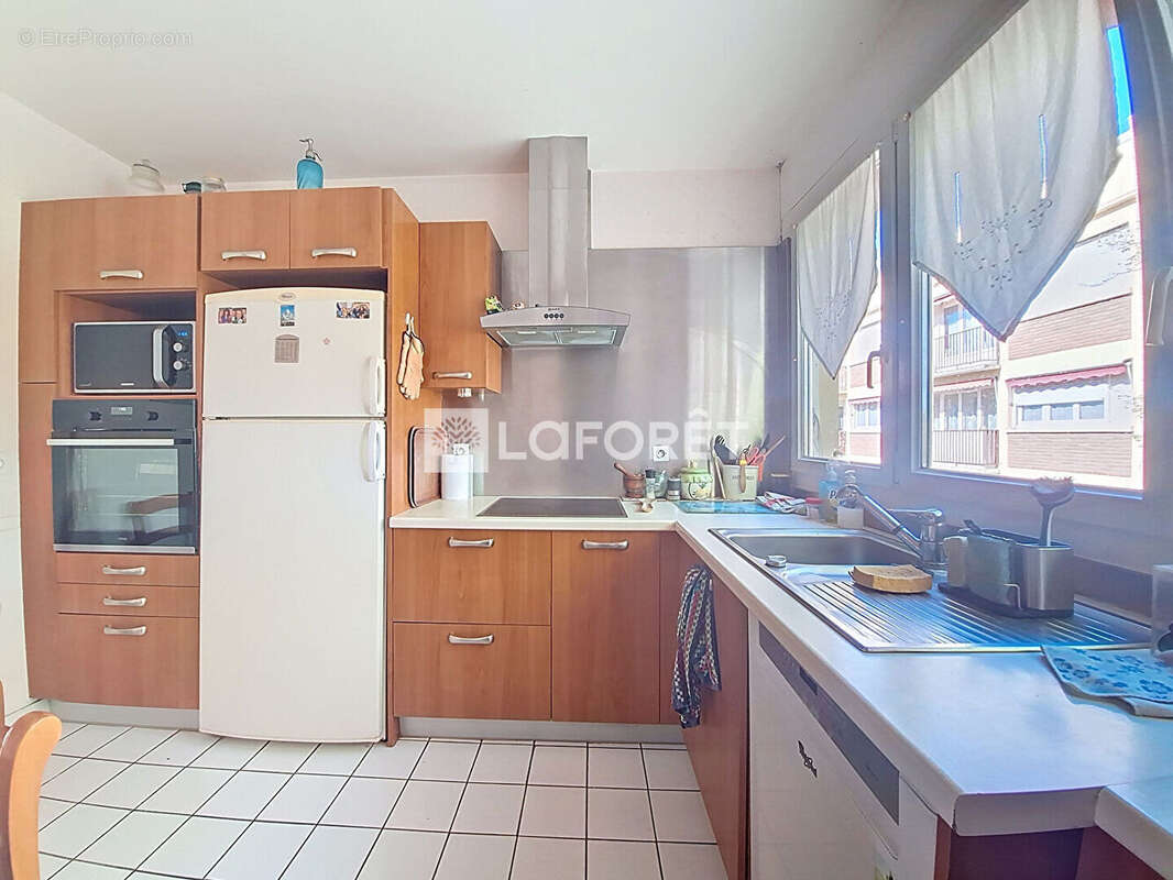 Appartement à VERNEUIL-SUR-SEINE