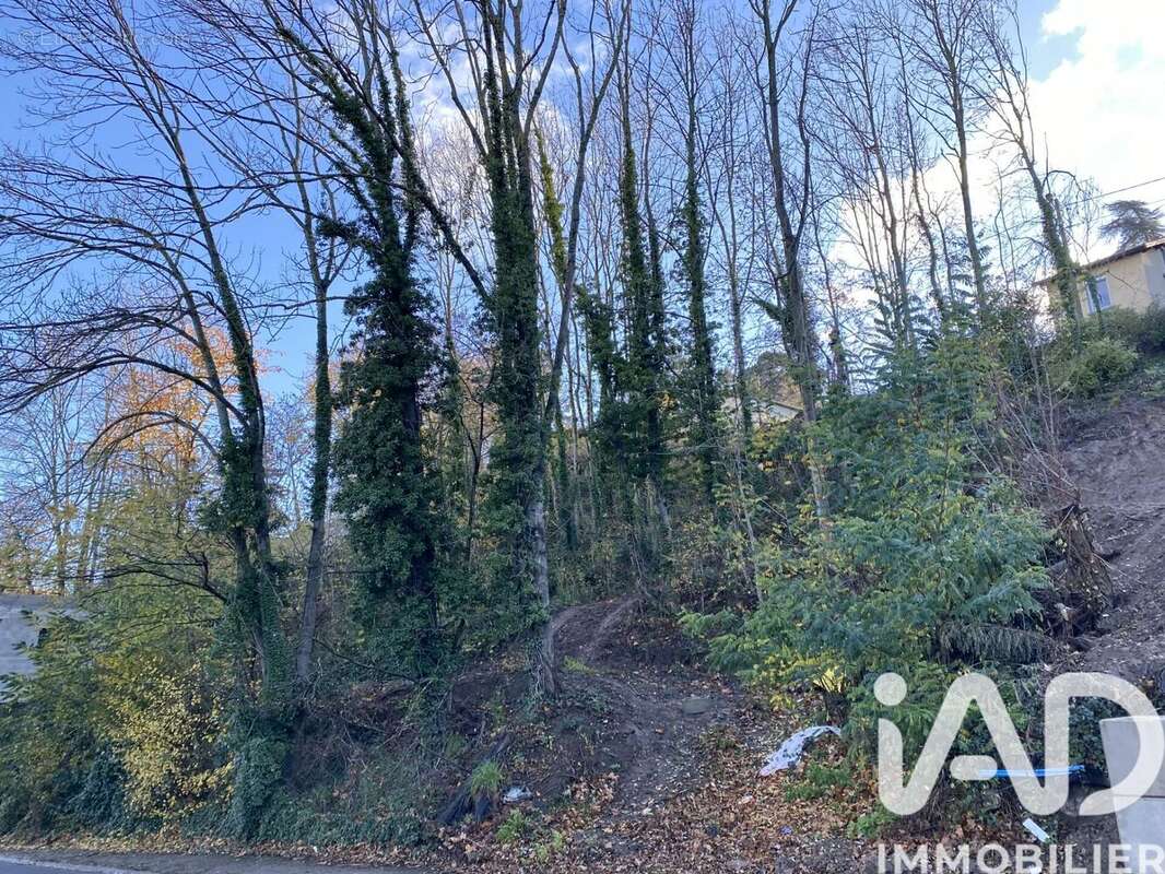 Photo 3 - Terrain à SAINT-ETIENNE