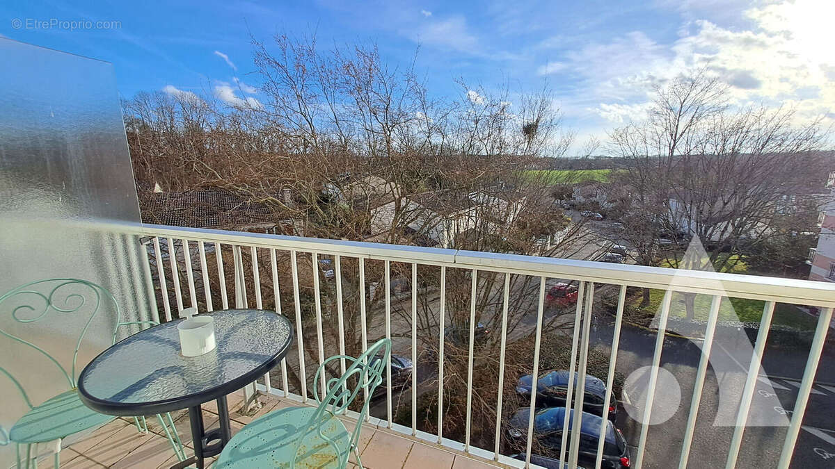 Appartement  F2 Magny les Hameaux 50 m² - photo 5