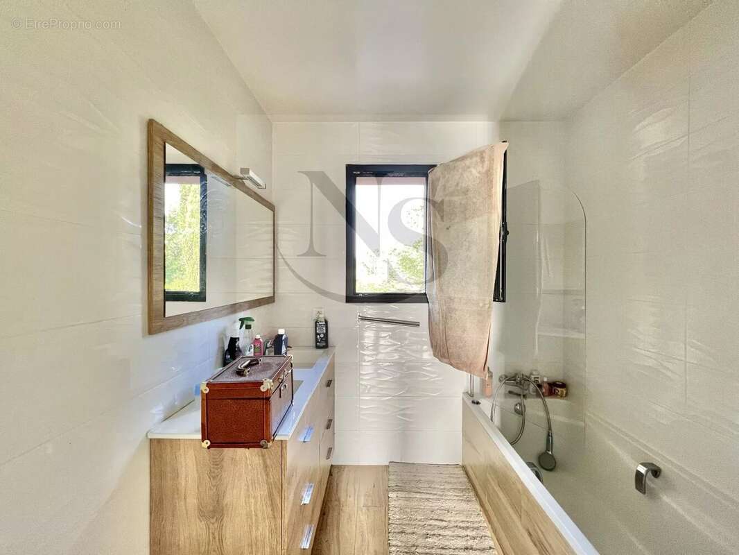 Maison à AIX-EN-PROVENCE