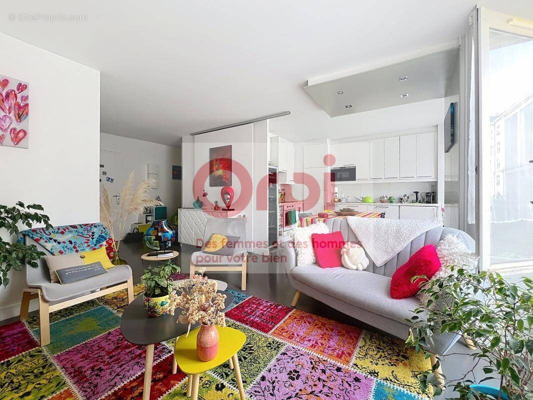 Appartement à ISSY-LES-MOULINEAUX