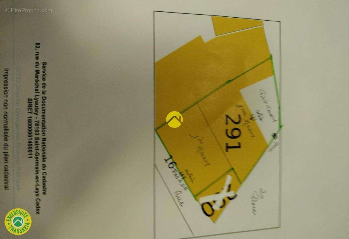 Maison à SAINT-AMAND-MONTROND