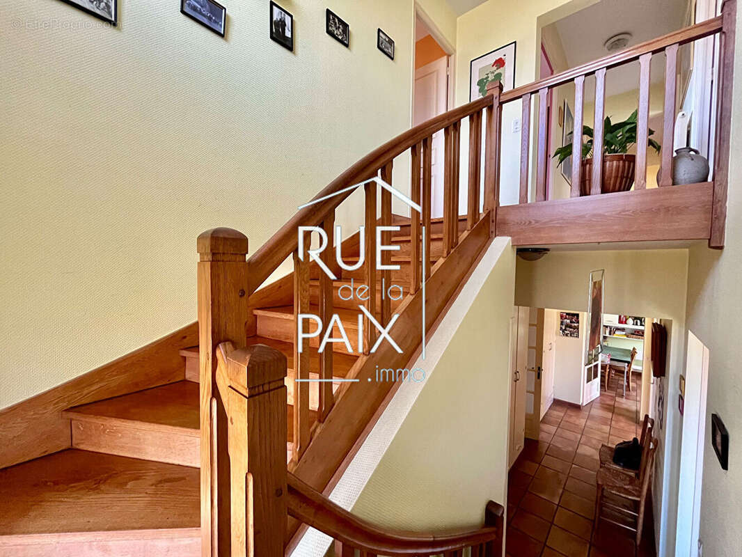 Maison à SAINT-LOUP-LAMAIRE