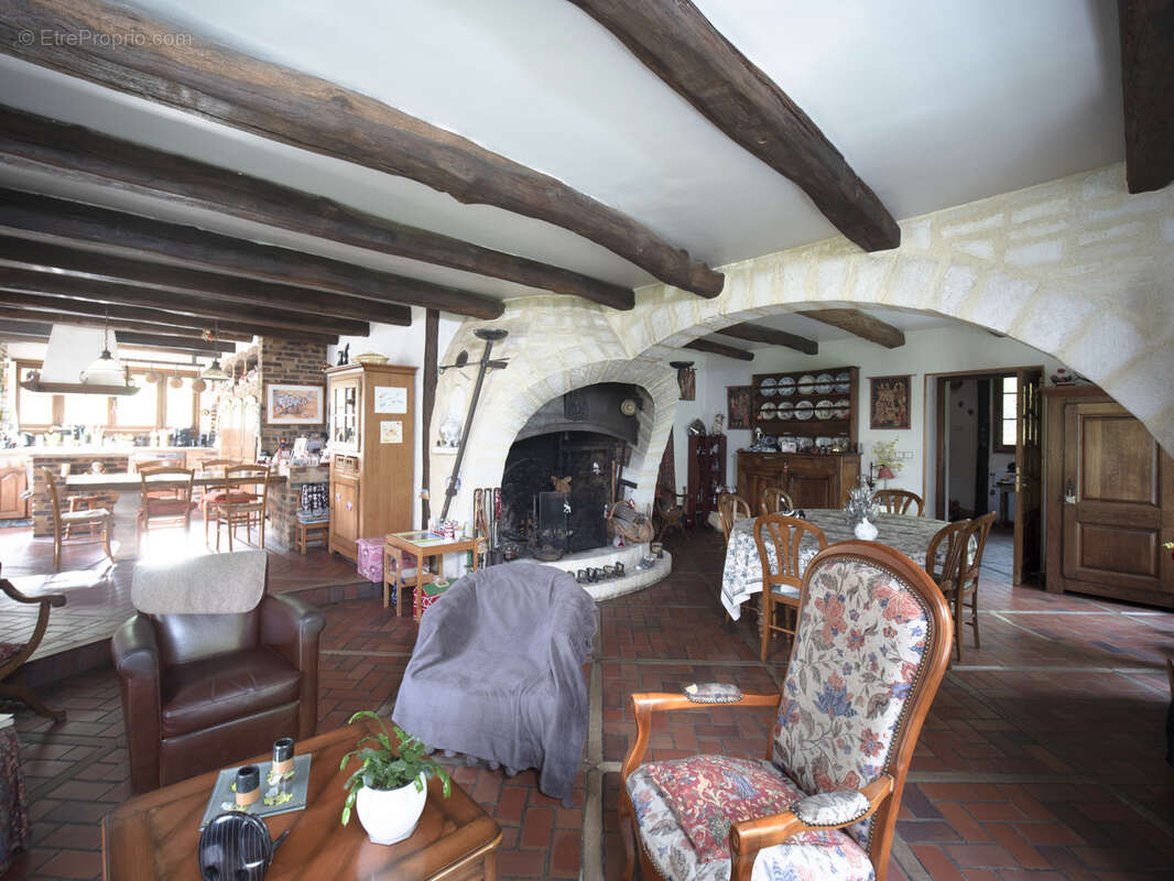 Grigny village - photo 5