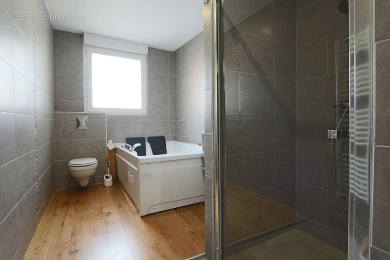 Appartement à ESSEY-LES-NANCY