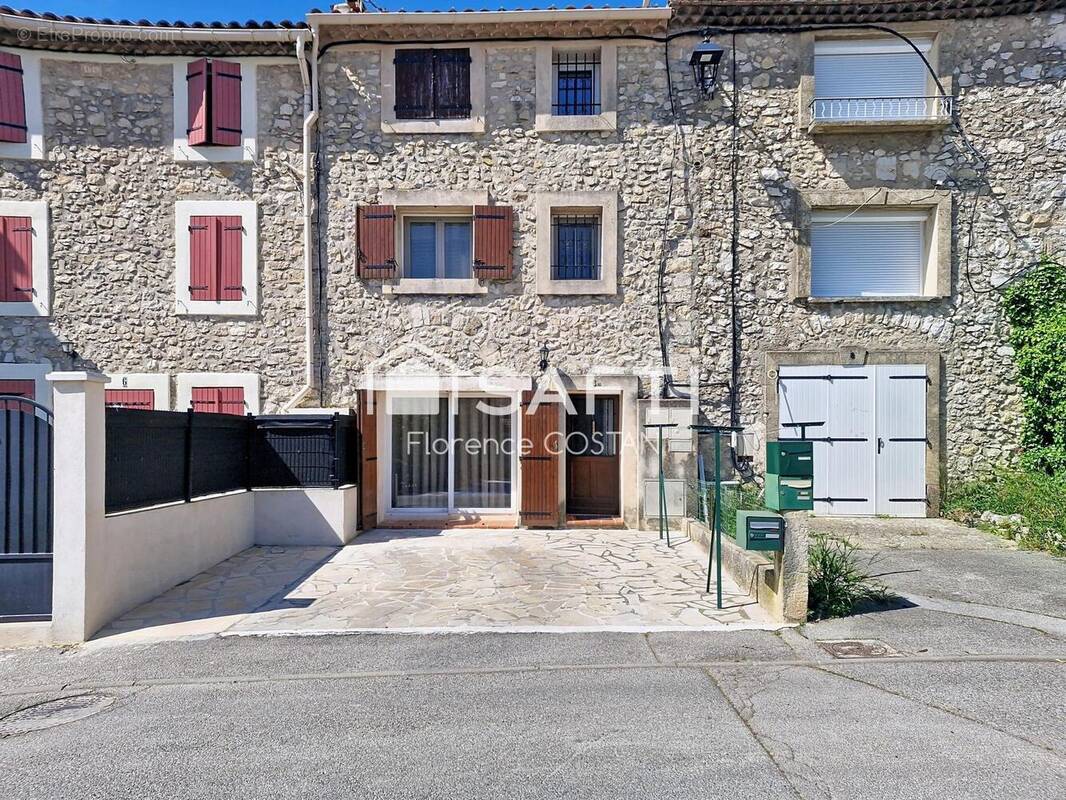 Photo 1 - Appartement à VELAUX