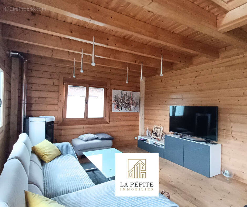 Maison Finlandaise de 2012 131 m2 4 chambres et son local professionnel à Audignies - photo 6