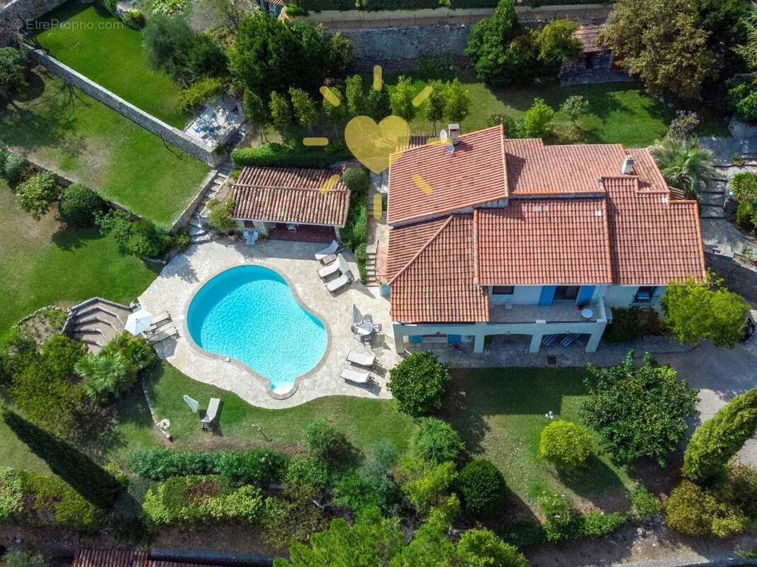 BARGEMON : Très jolie villa avec vue panoramique - photo 1
