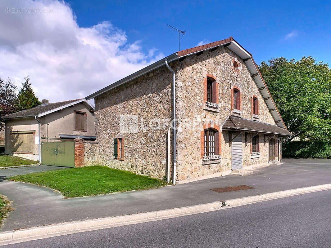 Maison à SOMME-TOURBE