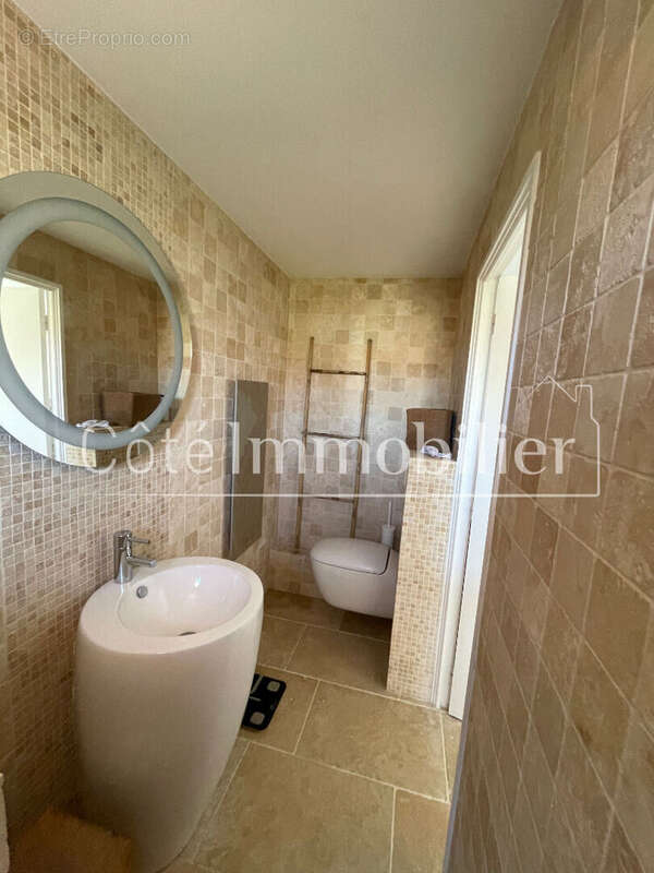 Maison à SAINT-SEBASTIEN-SUR-LOIRE