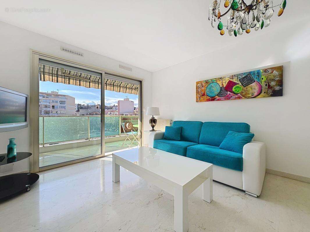 Appartement à CAGNES-SUR-MER