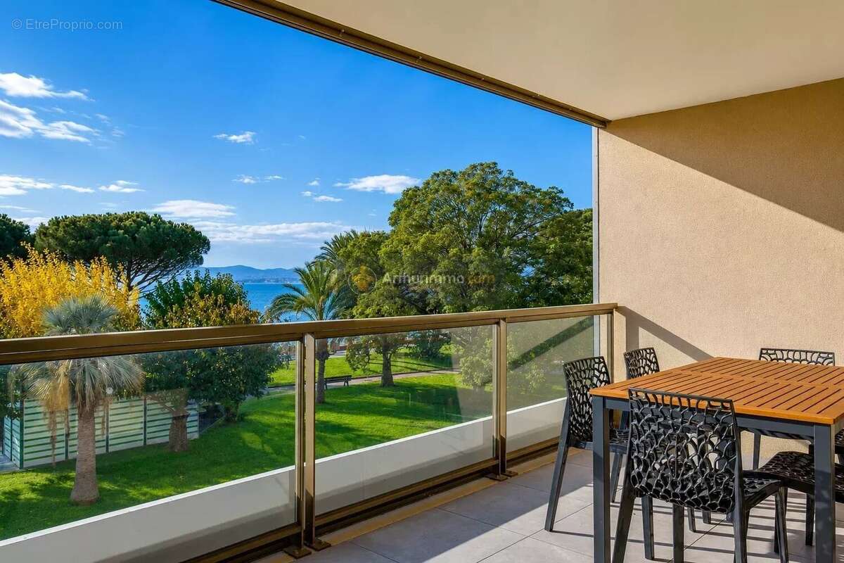 Appartement à SAINT-RAPHAEL