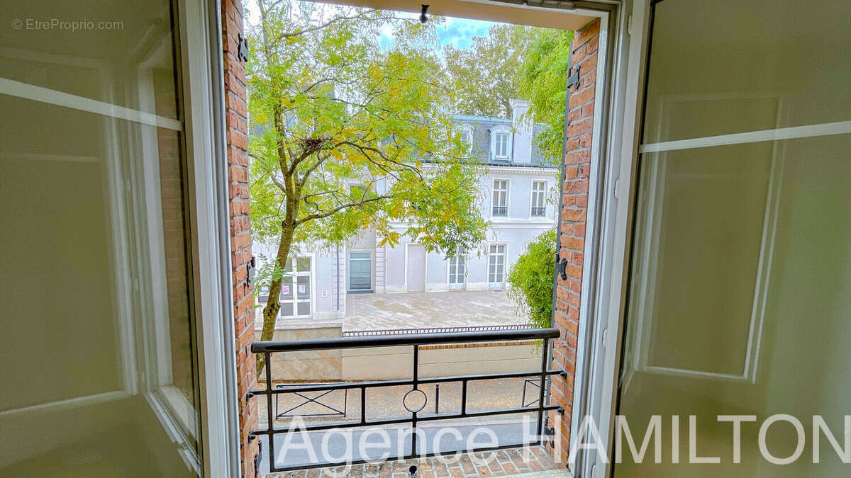 Garches Mairie, T5 de 116m2 4 chambres et parking - photo 16