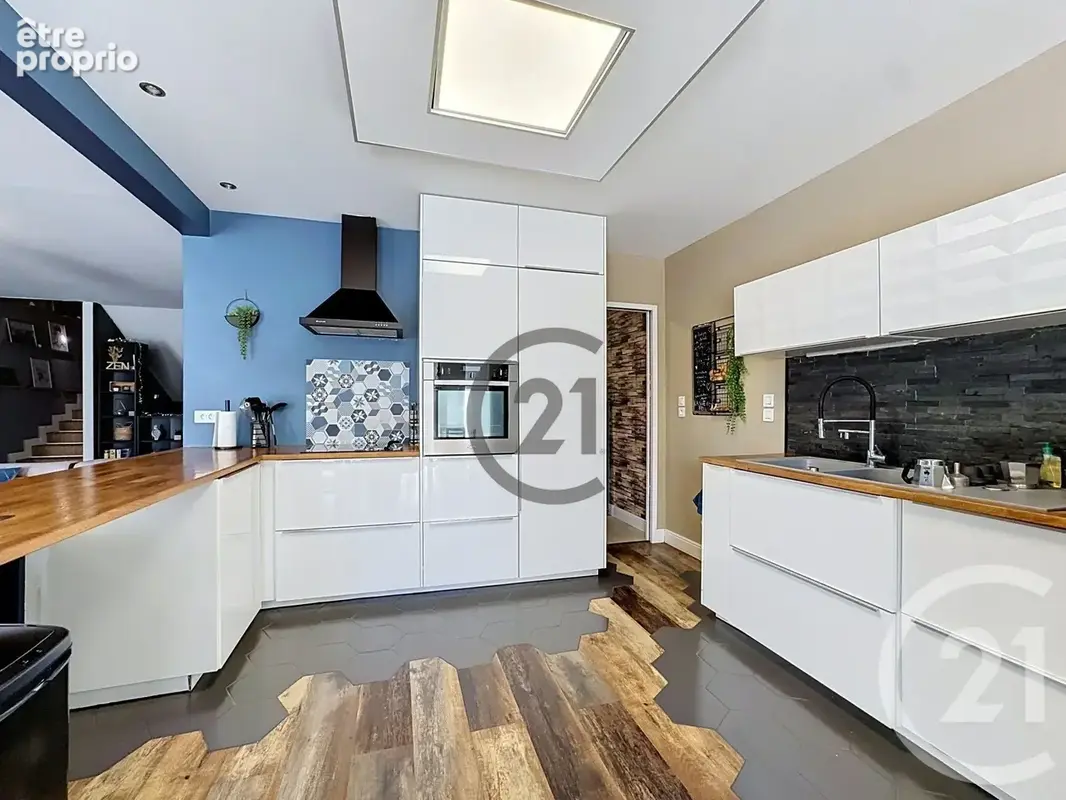 Maison 6 pièces 134 m² à vendre à Sept-Saulx (51400) - photo 5
