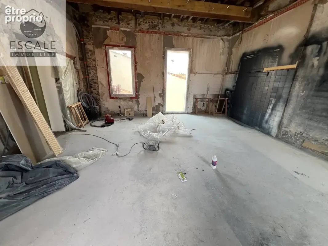 Vente t2 en plateau avec possibilite marche de travaux quartier ile sud a sete - photo 8