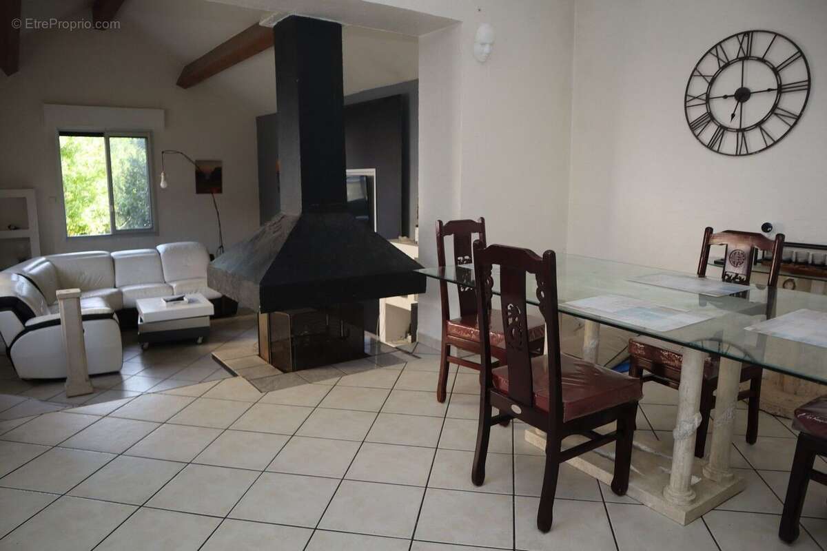 Appartement 220 m² à Montargis  - photo 3