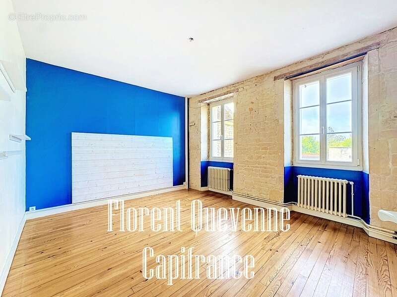 Maison à FLEURY-SUR-ORNE