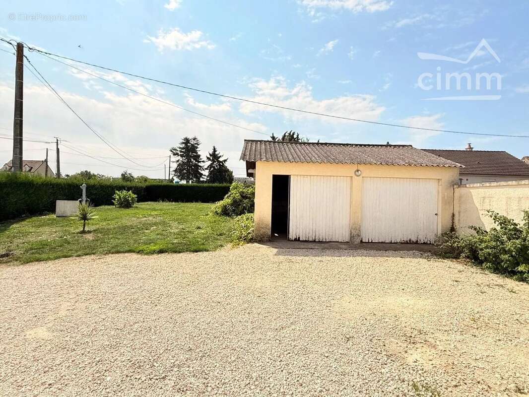 Maison à ANGE