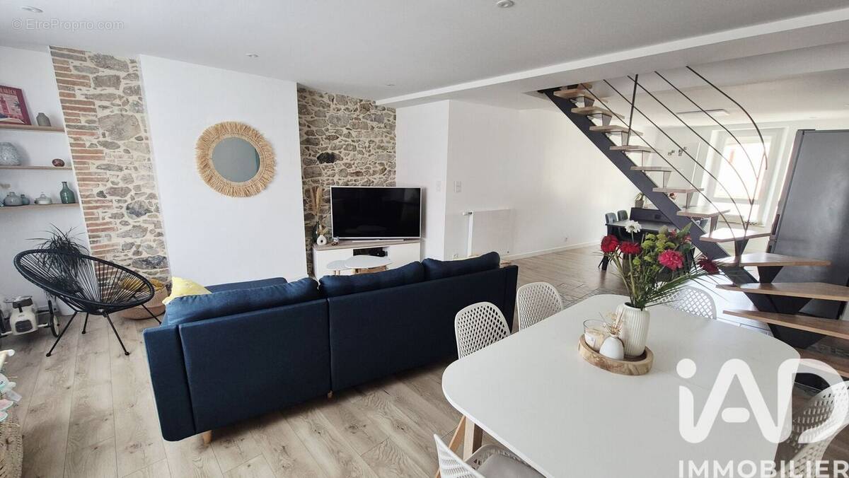 Photo 1 - Maison à LA TESSOUALLE