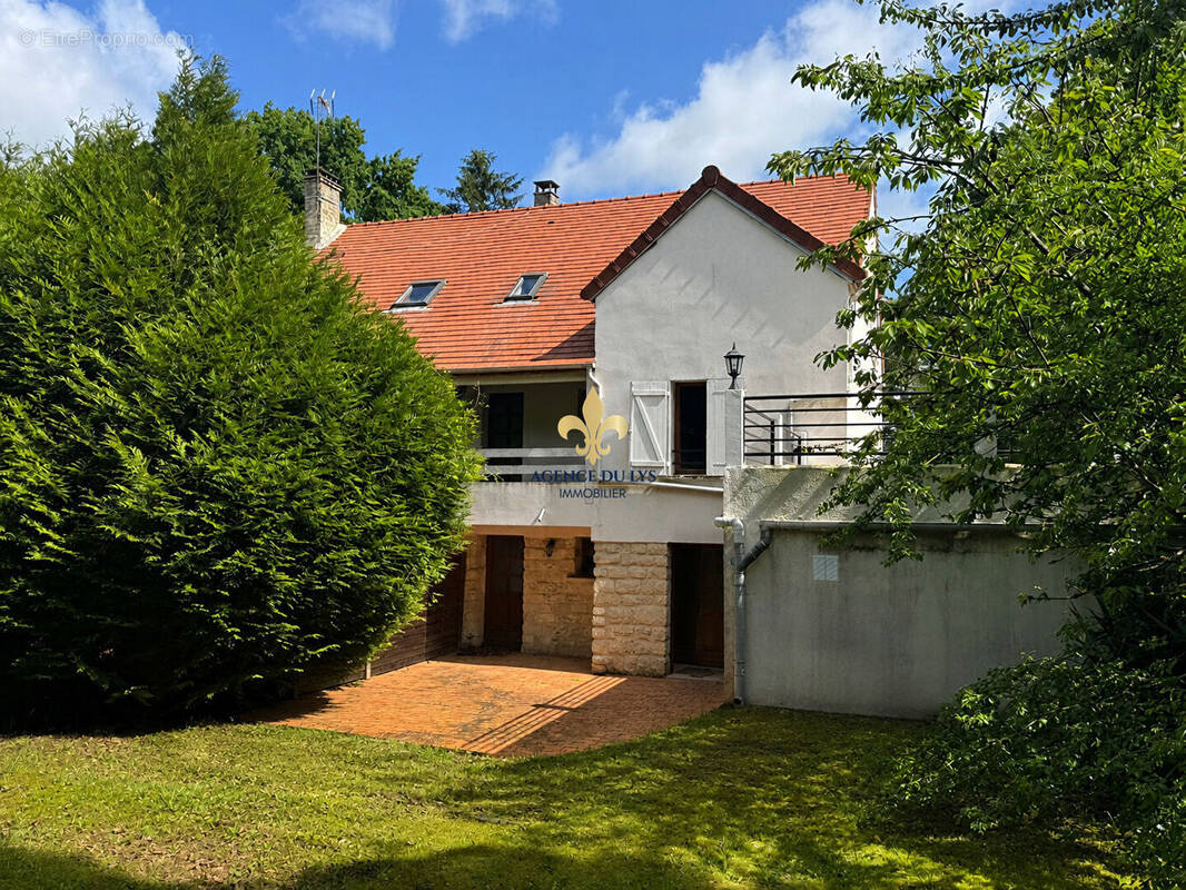 Appartement à GOUVIEUX