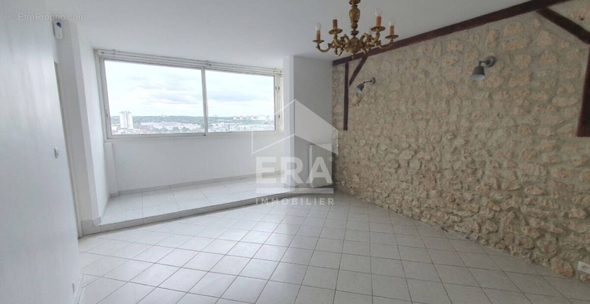 Appartement à SAINT-PIERRE-DES-CORPS