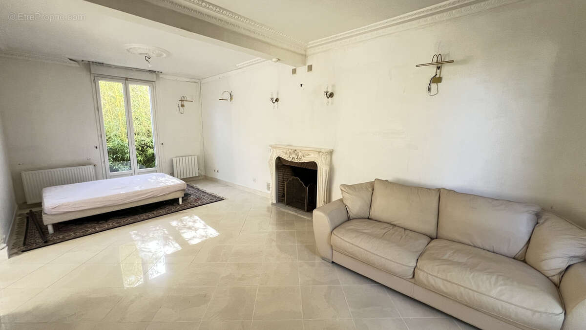 Maison à BOUTIGNY-SUR-ESSONNE