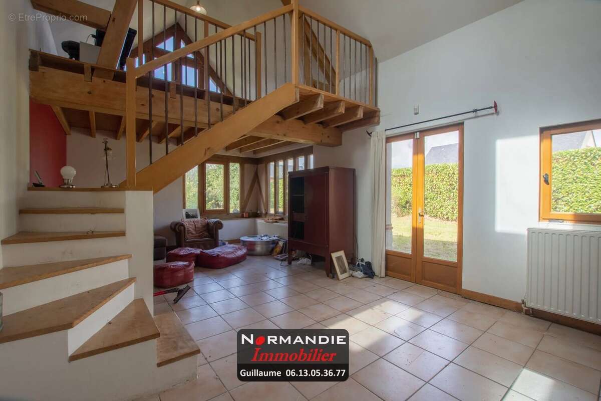 Maison à SAINT-MARTIN-DE-BOSCHERVILLE