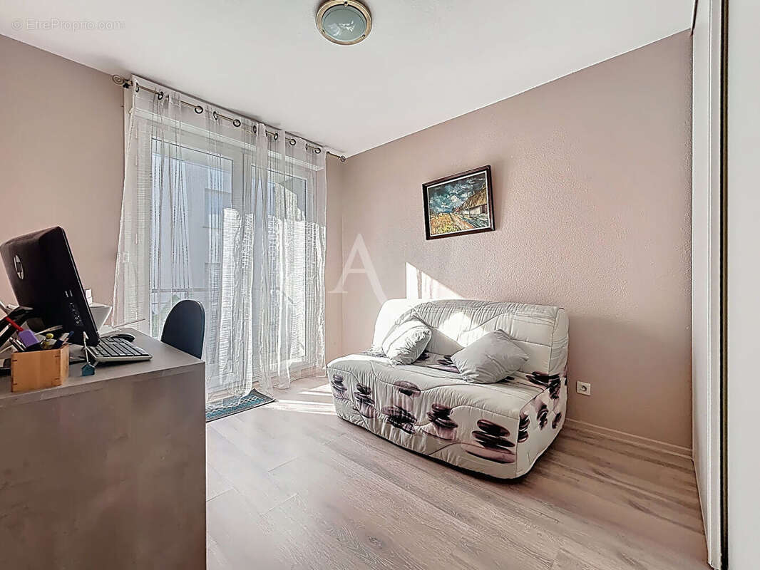 Appartement à FONBEAUZARD