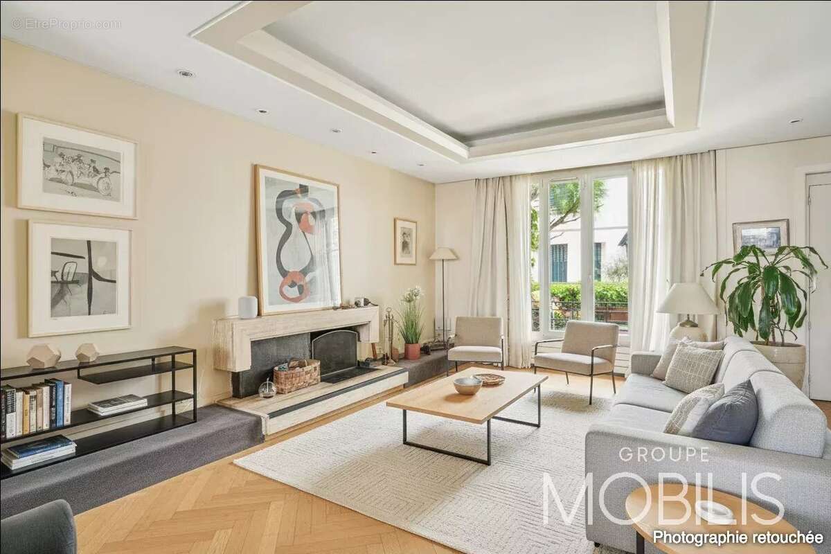 Maison à PARIS-18E