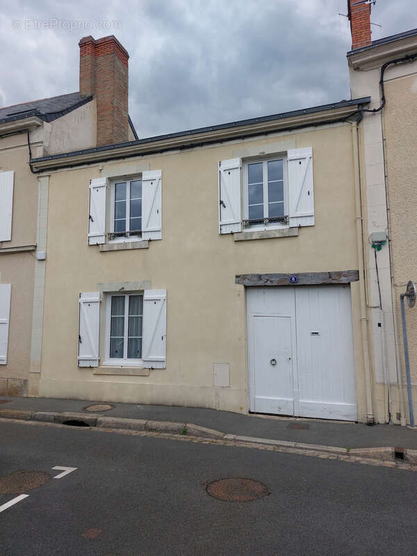 Maison à LA FLECHE