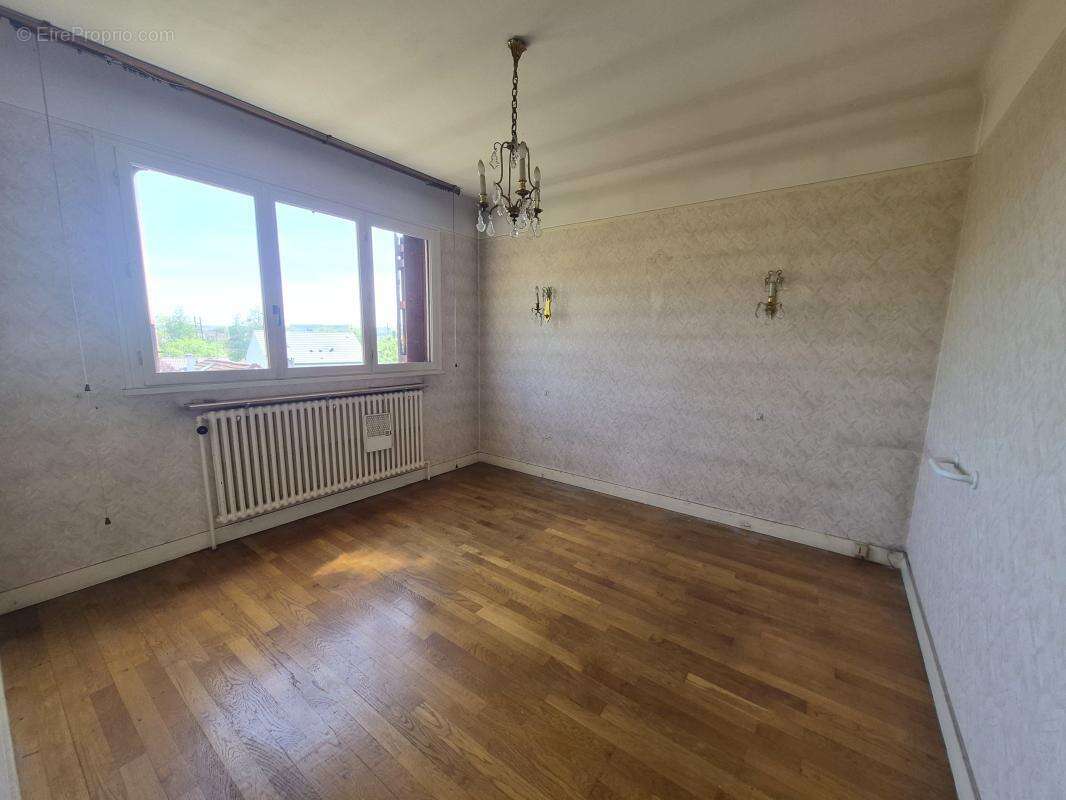 Maison à JUVISY-SUR-ORGE