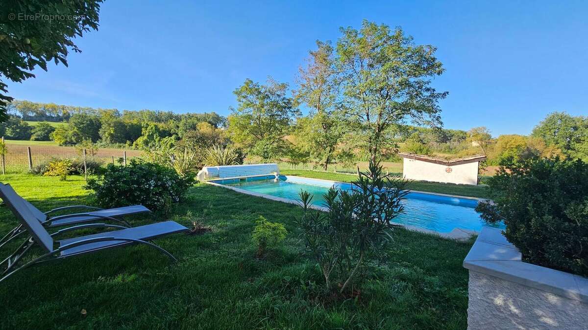 Photo 3 - Maison à SALVAGNAC