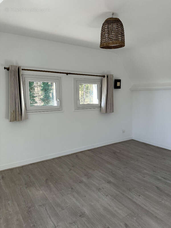 Maison à AUMONT-EN-HALATTE