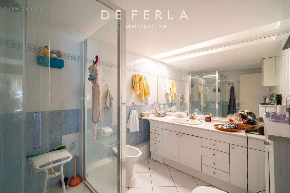 Appartement 5 pièces avec loggia – Front de Seine – Beaugrenelle - photo 6
