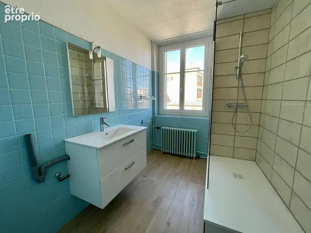 Immeuble de rapport - nevers centre-ville  - 448 m² avec cour, garages et cave - photo 9
