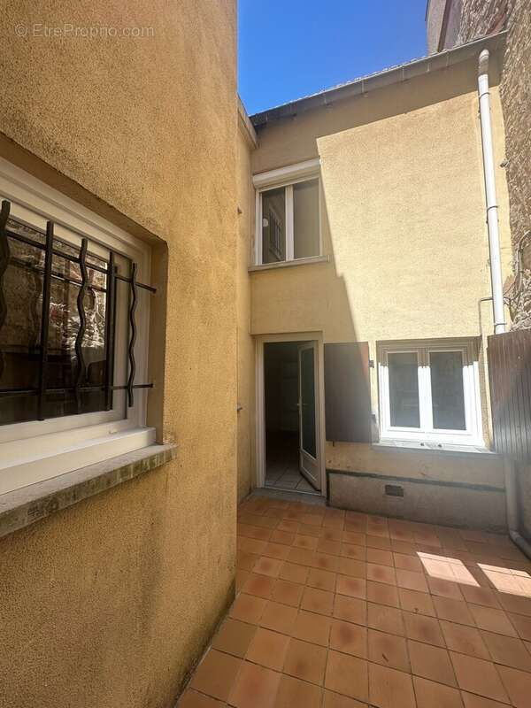 Appartement à FONTAINEBLEAU