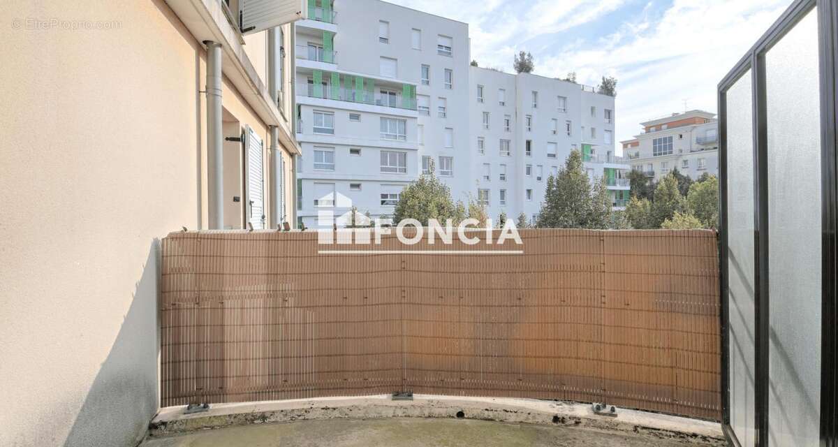 Appartement à VITRY-SUR-SEINE