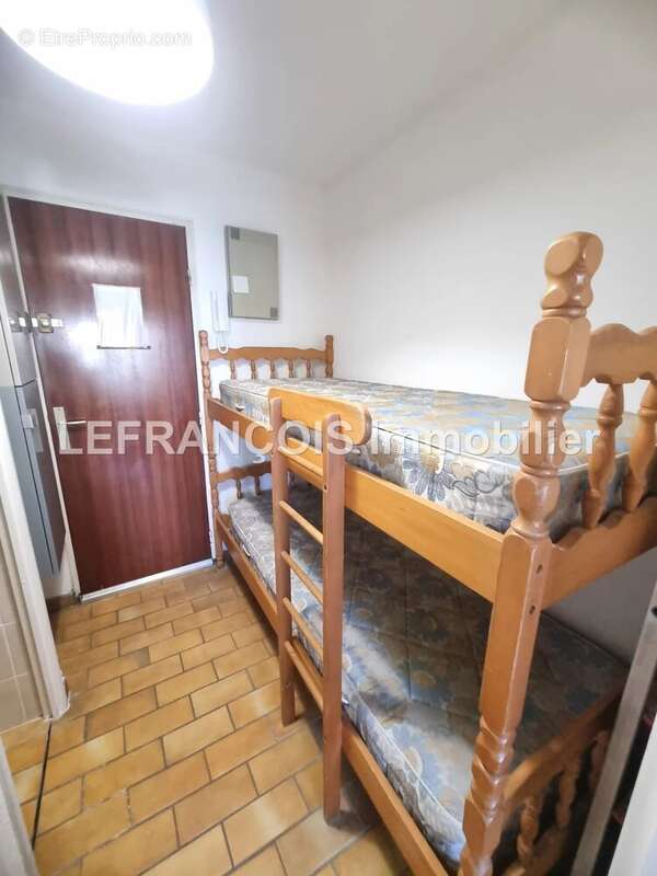 Appartement à VALLAURIS