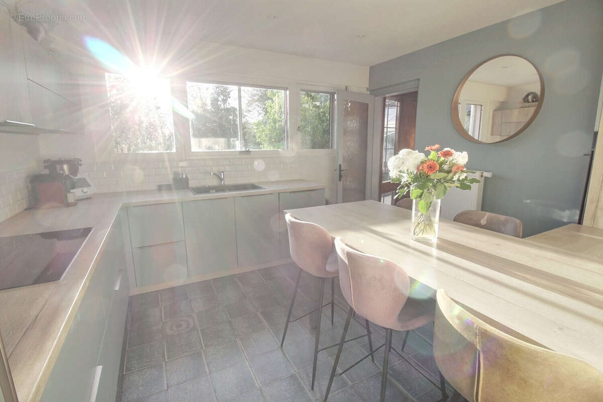Maison individuelle à vendre à Ennetières en Weppes - Domaine du Vert Gazon - suite parentale - grand garage et stationnement - photo 7