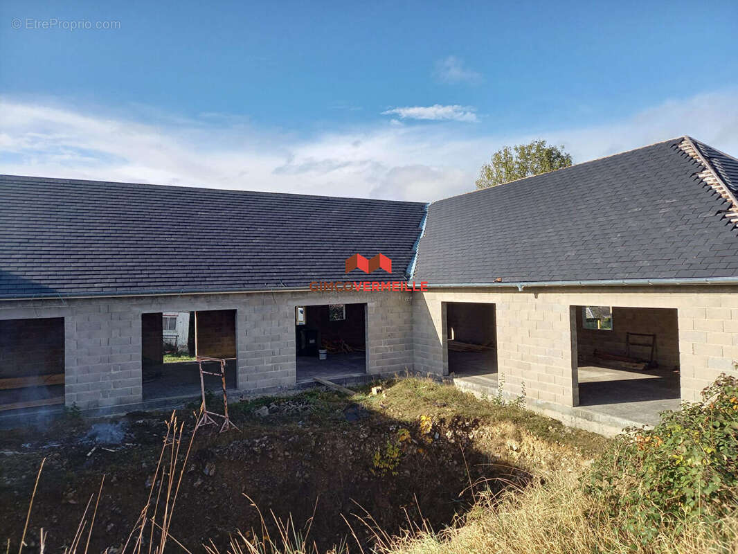 Maison à MONTREUIL-L'ARGILLE