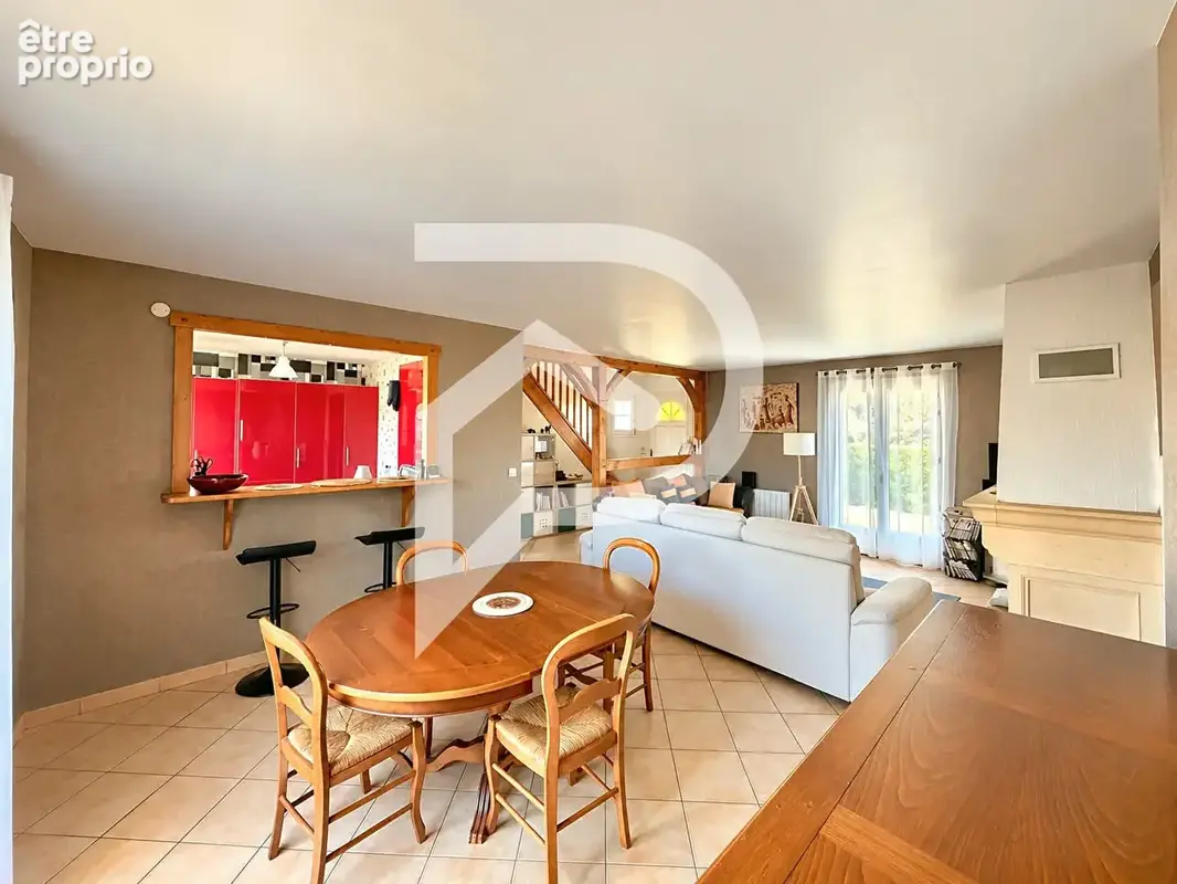 Maison proche Abbeville Saint Lucien 8 pièce(s) 128 m2 - photo 6