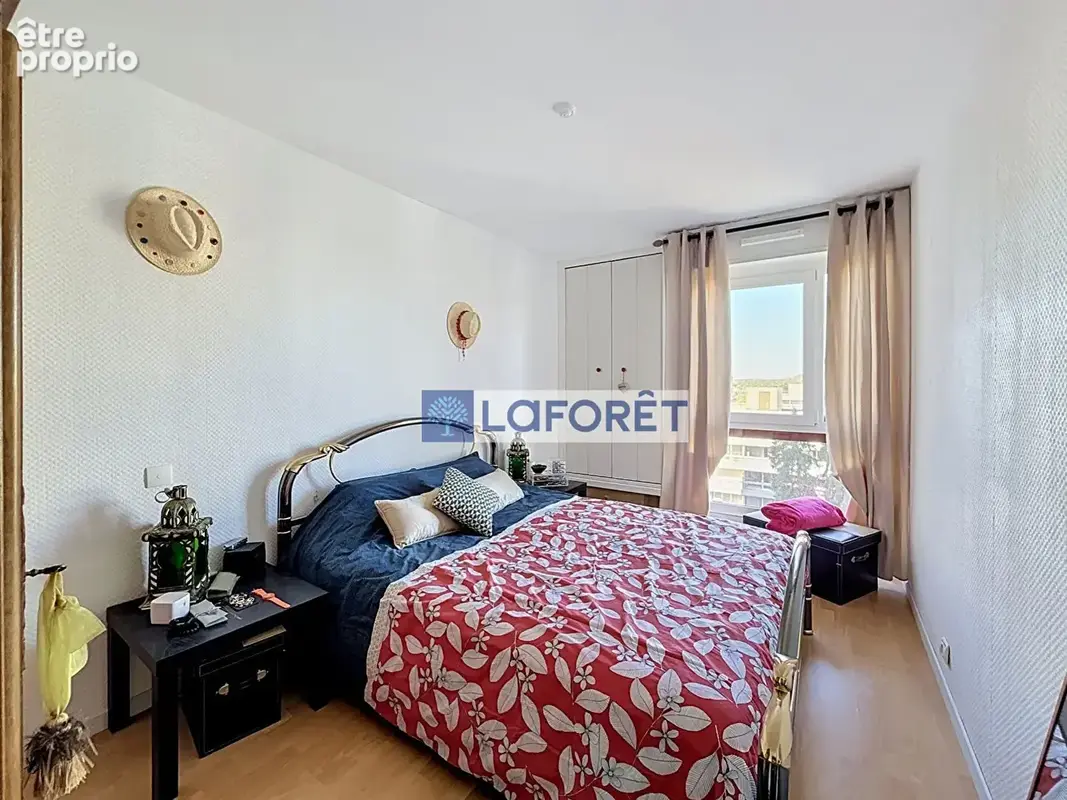 Appartement 4 pièces 83 m² à vendre à Elancourt (78990) - photo 7